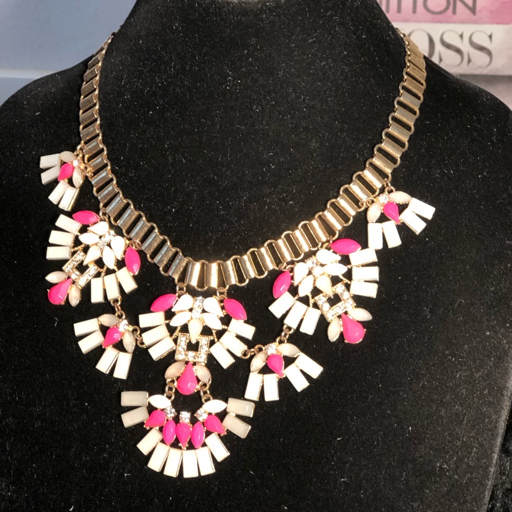 Necklace - Picture 2 of 3